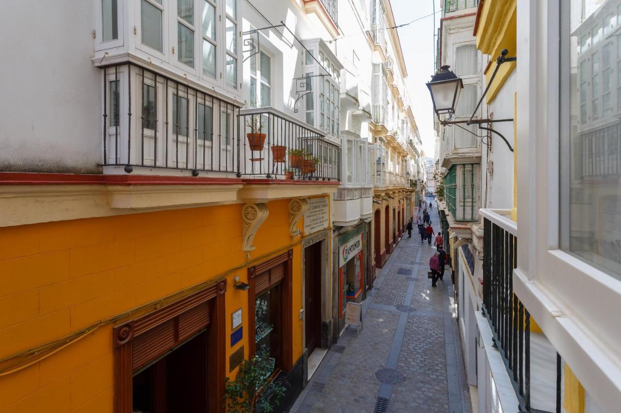 Apartamentos Loto Y Liz By Cadiz4Rentals Bagian luar foto