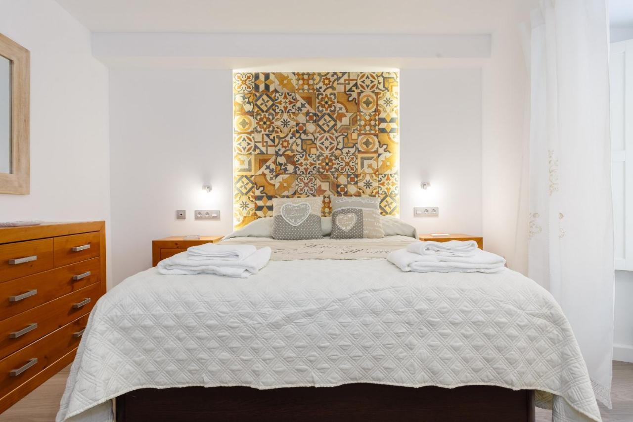 Apartamentos Loto Y Liz By Cadiz4Rentals Bagian luar foto