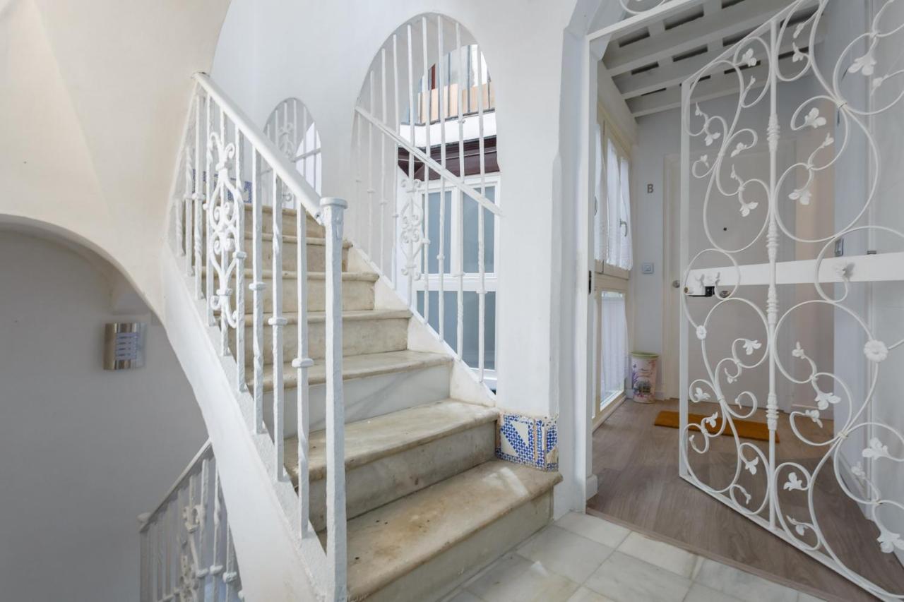Apartamentos Loto Y Liz By Cadiz4Rentals Bagian luar foto
